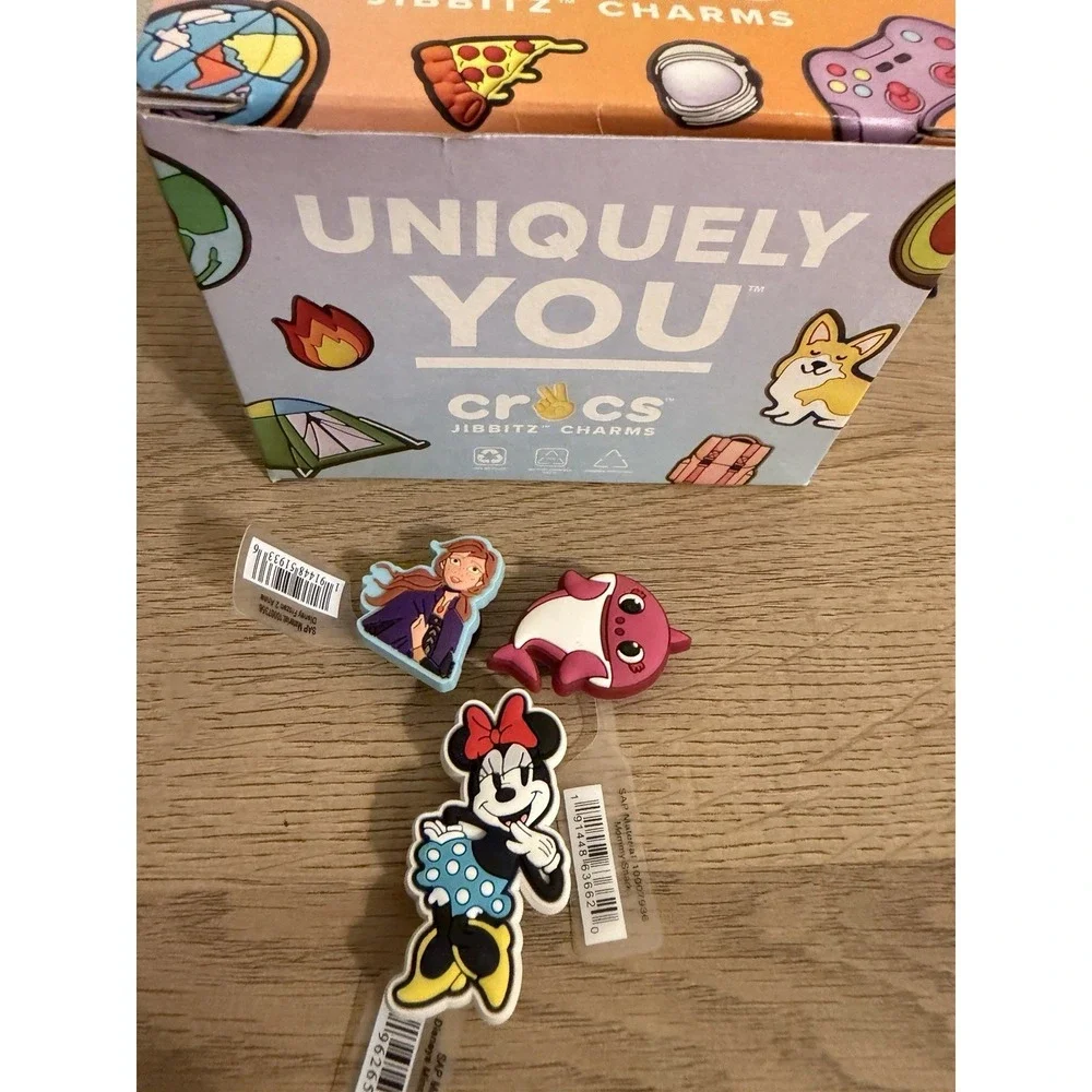 Crocs 3- Pack Girls Lot Shoe Charms Jibbitz‎ for Crocs NWT